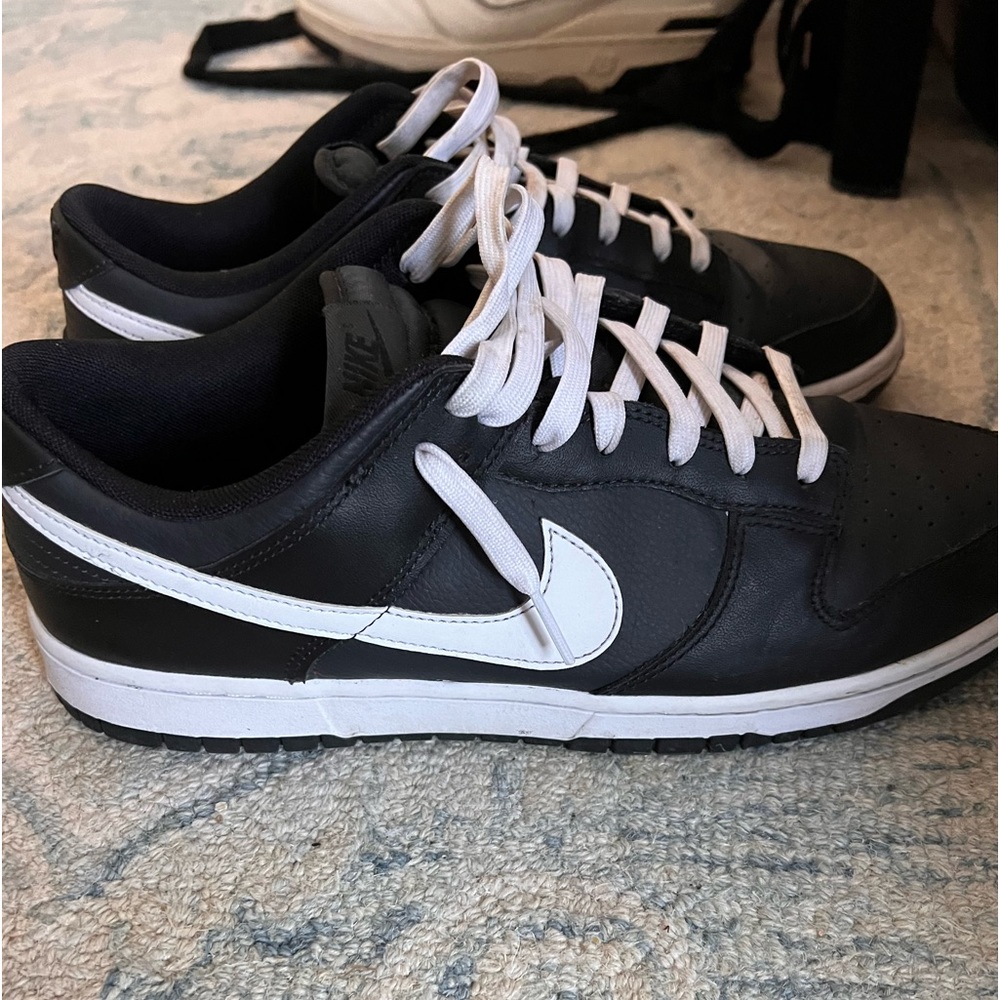Nike black pandas